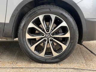 /photos/11258/071d1238-e4f3-b0e5-c065-d6a4672d0e91_i320x240.jpg