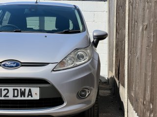 /photos/11258/0e41ae05-6071-ea37-b985-ae4e24d89e4b_i320x240.jpg