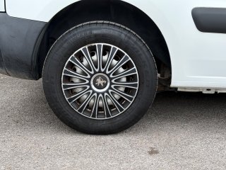 /photos/11258/18723b3b-61f1-fa4b-9bbf-5ba162c1631d_i320x240.jpg