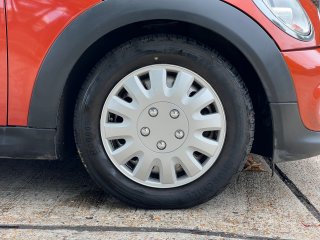 /photos/11258/2a494fec-6664-26f1-65c1-d3762ec29251_i320x240.jpg