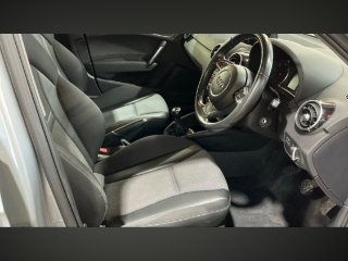 /photos/11258/535f47dd-d891-9e34-84d2-038cd4d67460_i320x240.jpg