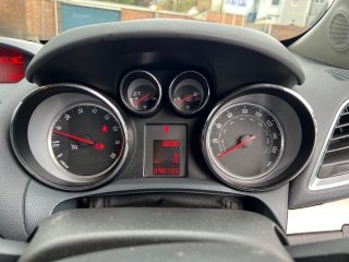 /photos/11258/569d17cc-266d-f2f1-189d-a513b2b3a7bc_i320x240.jpg