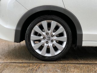 /photos/11258/6178b73f-35ee-bf92-868e-3b2a247cf0ee_i320x240.jpg