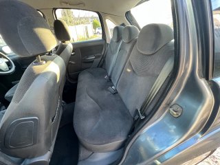 /photos/11258/6f48a636-78b1-4246-1d2c-6ac2de0b3236_i320x240.jpg