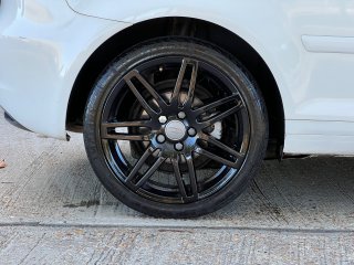 /photos/11258/7784316c-5db7-56f6-828e-bba7ab777a0d_i320x240.jpg