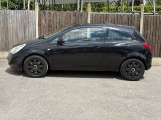 /photos/11258/87c2a6c9-c103-64f3-1019-ab5f9d015a96_i320x240.jpg