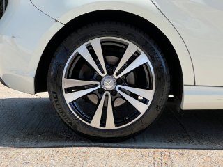 /photos/11258/a85641fb-f7df-bf62-4d67-76751291aa58_i320x240.jpg