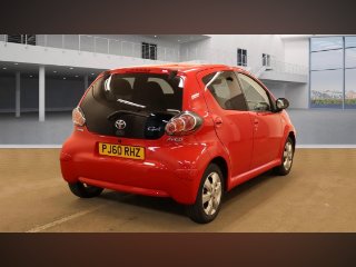 /photos/11258/dd50f687-0b31-b231-94c6-979d125d46d3_i320x240.jpg